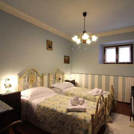 Sleeps 10 Pool Wifi